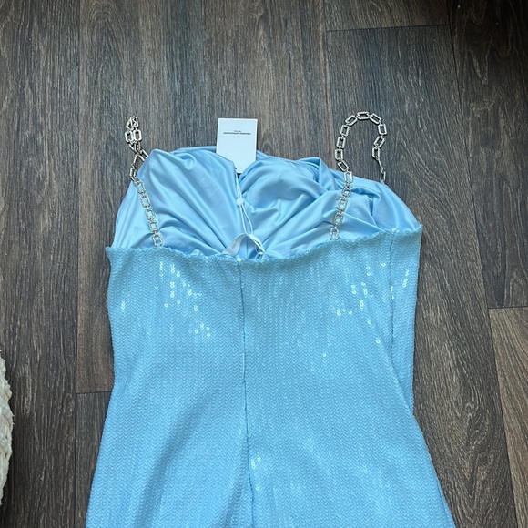 Talena Dress in Iceberg - Picture 4 of 8